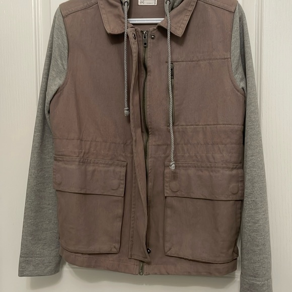 Women’s Gentle Fawn Cargo Sweater - Picture 2 of 5